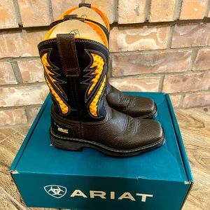 Ariat Workhogs  cowboy boots VentTEK youth size 2